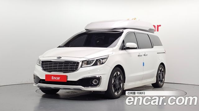 Kia Canival 2018 — photo 1