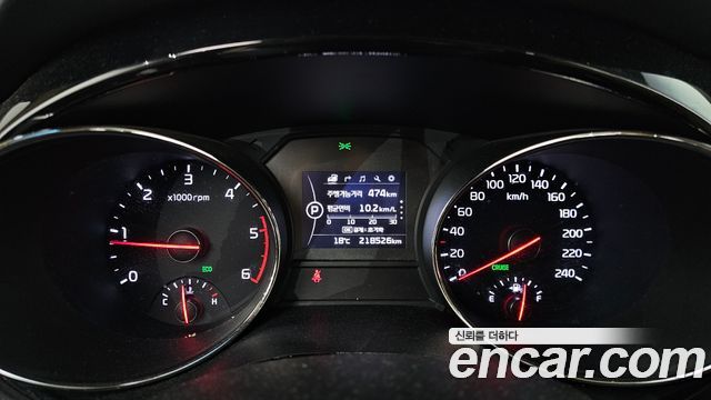 Kia Canival 2018 — photo 8