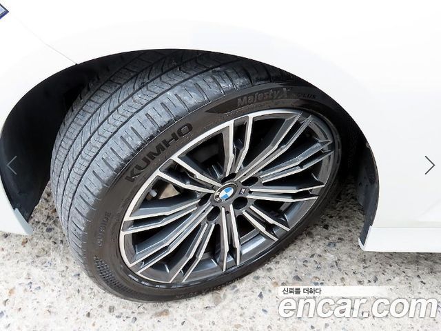 BMW 3-Series 2021 — photo 20