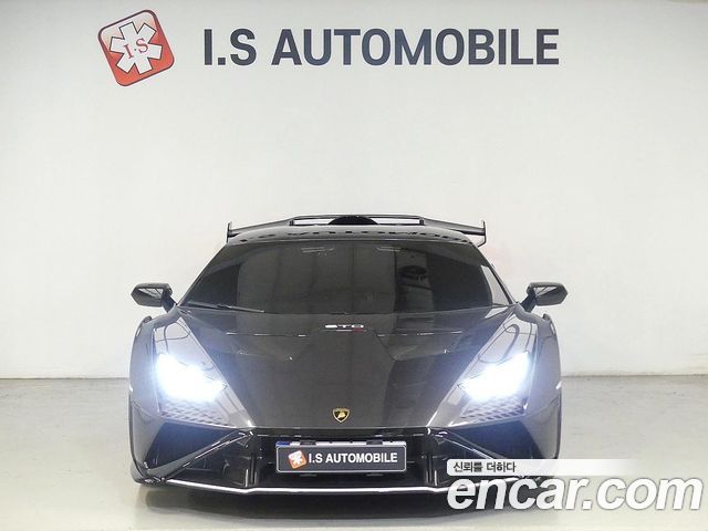Lamborghini Huracan 2022 — photo 2