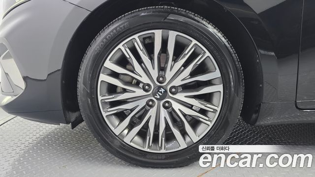 Kia K7 2020 — photo 5