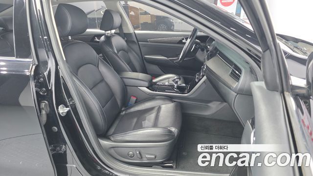Kia K7 2020 — photo 17