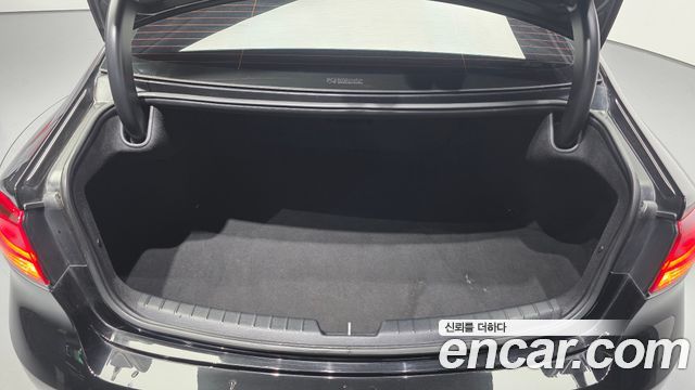 Kia K7 2020 — photo 26