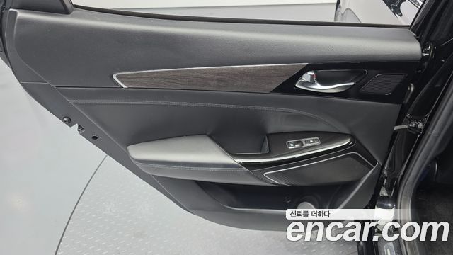 Kia K7 2020 — photo 15
