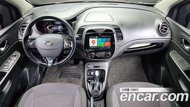 Renault Korea QM3 2016 — photo 7