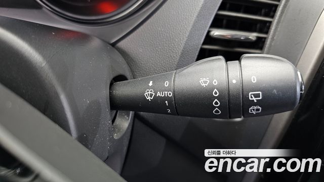 Renault Korea QM3 2016 — photo 16