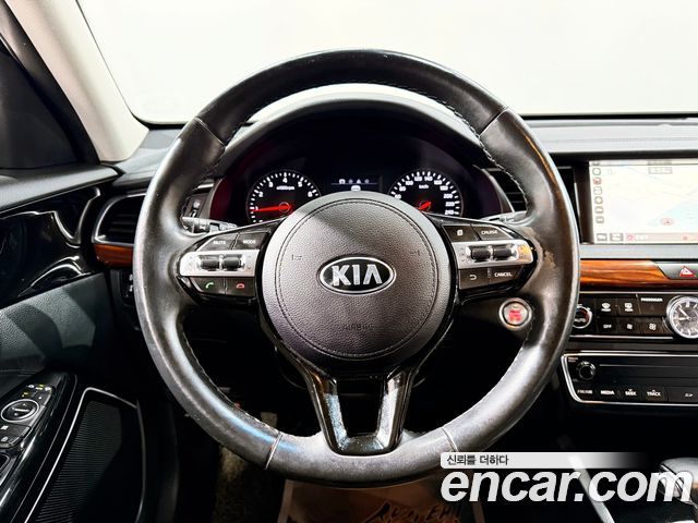 Kia K7 2016 — photo 6