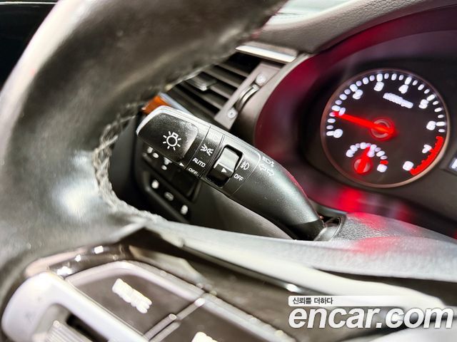 Kia K7 2016 — photo 7