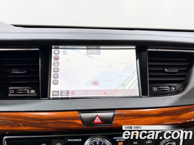 Kia K7 2016 — photo 11