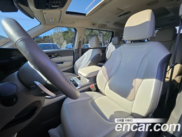 Kia Canival 2021 — photo 13