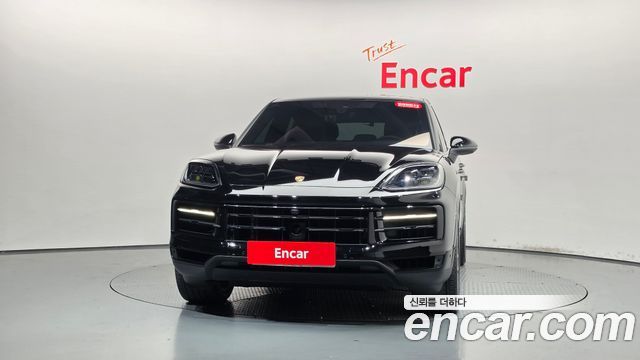 Porsche Cayenne 2024 — photo 3