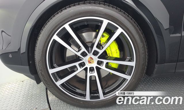 Porsche Cayenne 2024 — photo 5