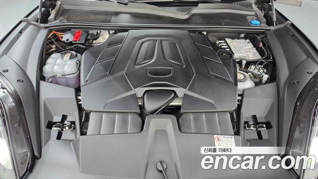 Porsche Cayenne 2024 — photo 6