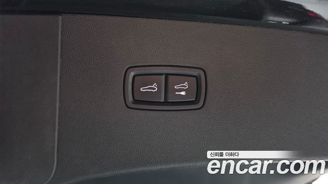 Porsche Cayenne 2024 — photo 26