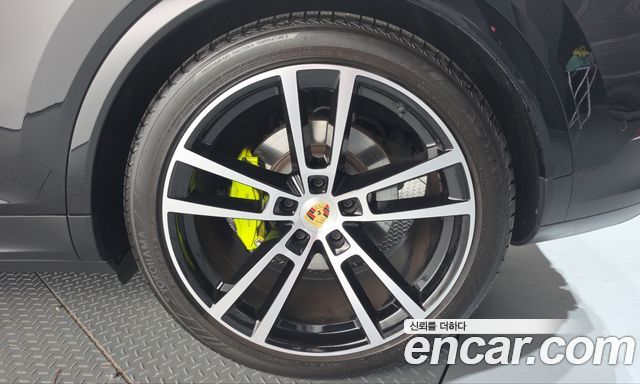 Porsche Cayenne 2024 — photo 7