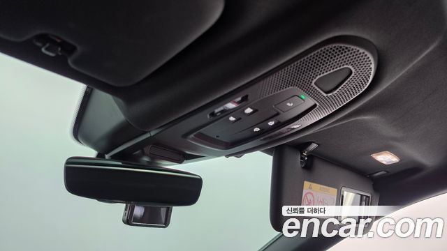 Porsche Cayenne 2024 — photo 37