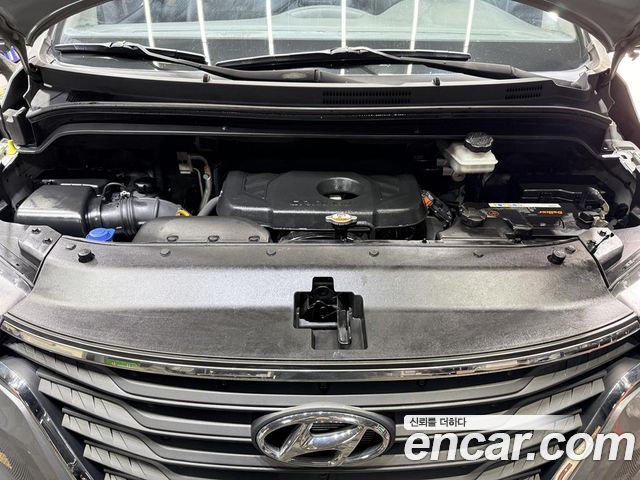 Hyundai Starex 2018 — photo 5