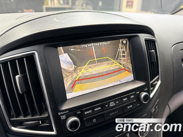 Hyundai Starex 2018 — photo 10