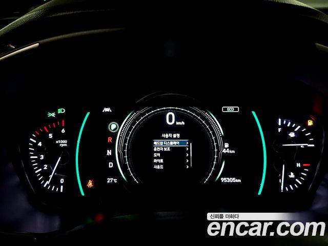 Hyundai Santafe 2019 — photo 9
