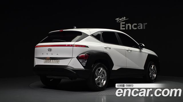 Hyundai Kona 2023 — photo 2