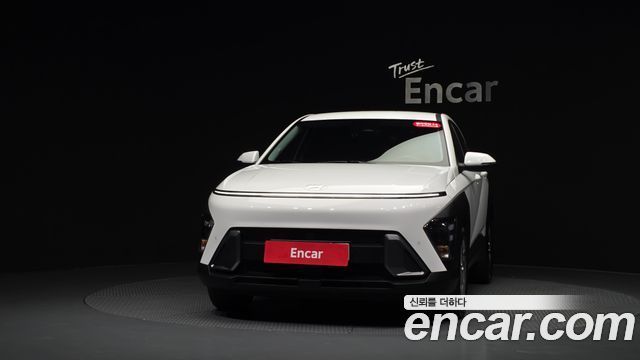 Hyundai Kona 2023 — photo 3