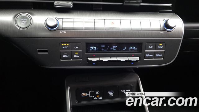 Hyundai Kona 2023 — photo 23