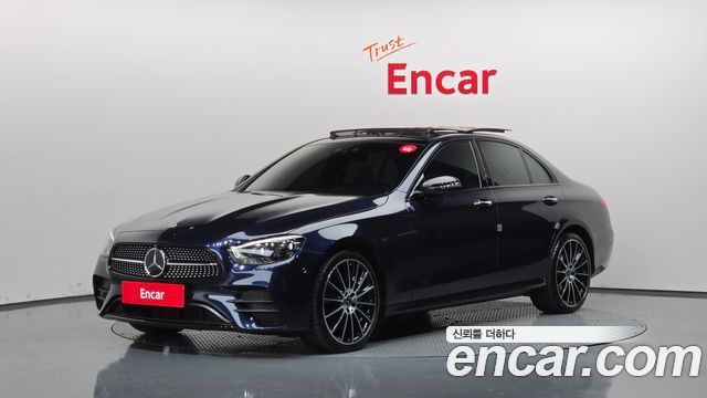 Mercedes-Benz E-Class 2023 — photo 1