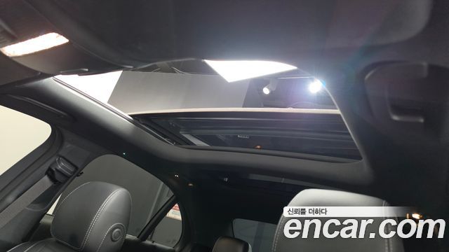 Mercedes-Benz E-Class 2023 — photo 25