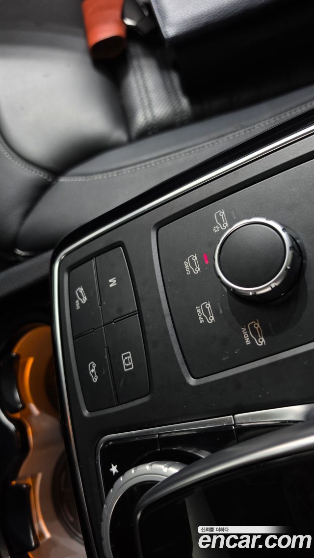 Mercedes-Benz GLE-Class 2018 — photo 33