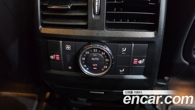 Mercedes-Benz GLE-Class 2018 — photo 35