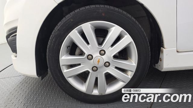 Chevrolet Korea Spark 2013 — photo 5
