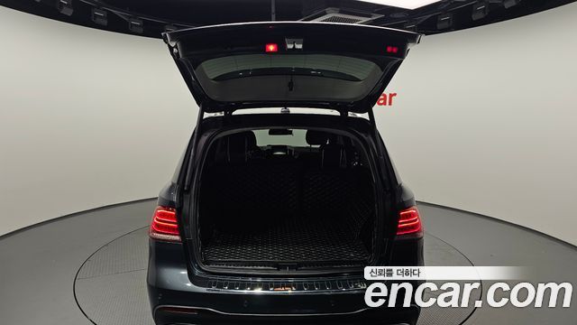 Mercedes-Benz GLE-Class 2016 — photo 20