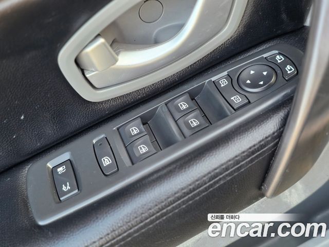 Renault Korea SM5  2010 — photo 14