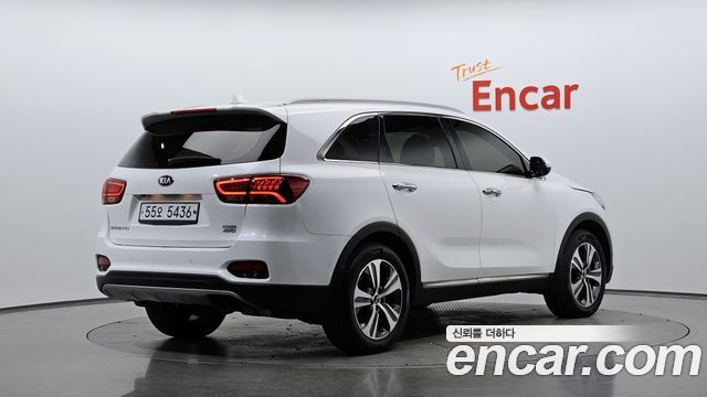 Kia Sorento 2018 — photo 2