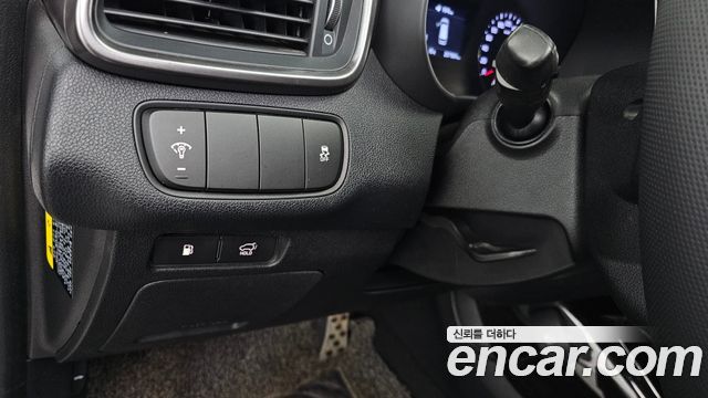 Kia Sorento 2018 — photo 24