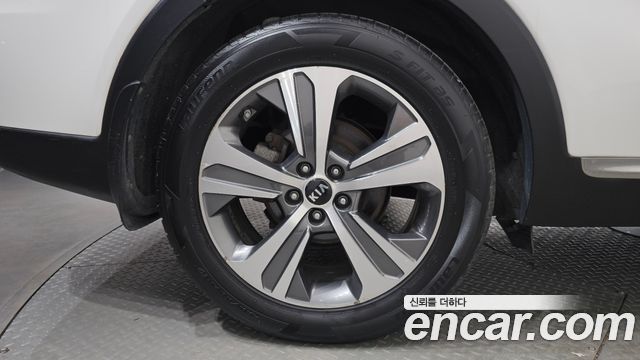 Kia Sorento 2018 — photo 7