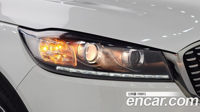 Kia Sorento 2018 — photo 8