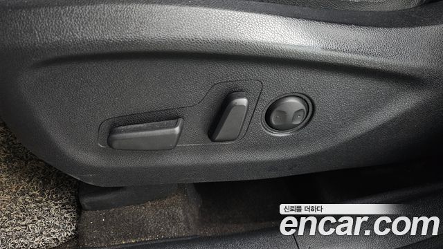 Kia Sorento 2018 — photo 28