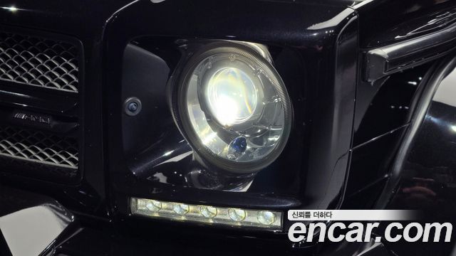 Mercedes-Benz G-Class 2017 — photo 8