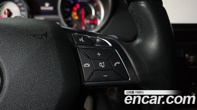 Mercedes-Benz G-Class 2017 — photo 31