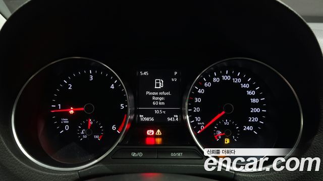 Volkswagen Polo 2015 — photo 8