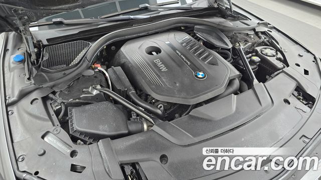 BMW 7-Series 2016 — photo 6