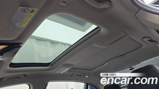 BMW 7-Series 2016 — photo 17