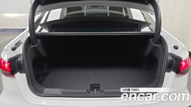 Audi RS3 2025 — photo 24