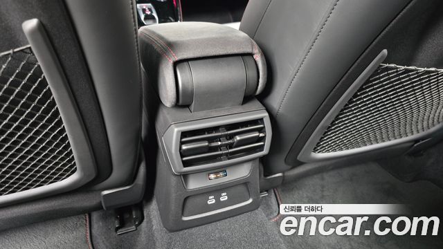 Audi RS3 2025 — photo 31