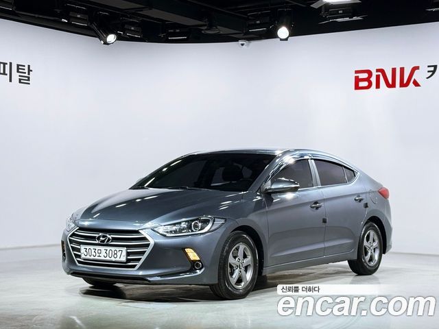 Hyundai AVANTE 2018 — photo 1