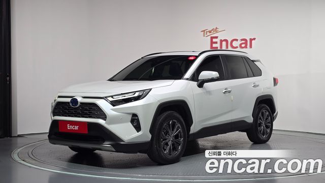 Toyota RAV4 2024 — photo 1