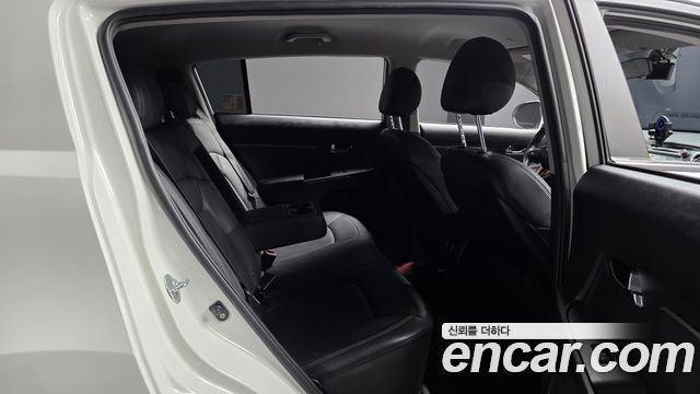 Kia Sportage 2014 — photo 17