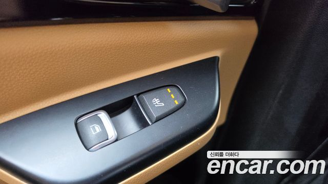Kia Canival 2023 — photo 29