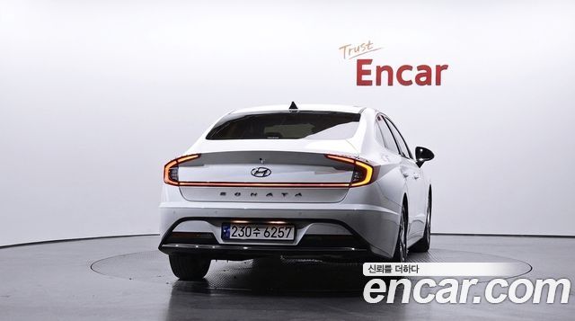 Hyundai Sonata 2022 — photo 4